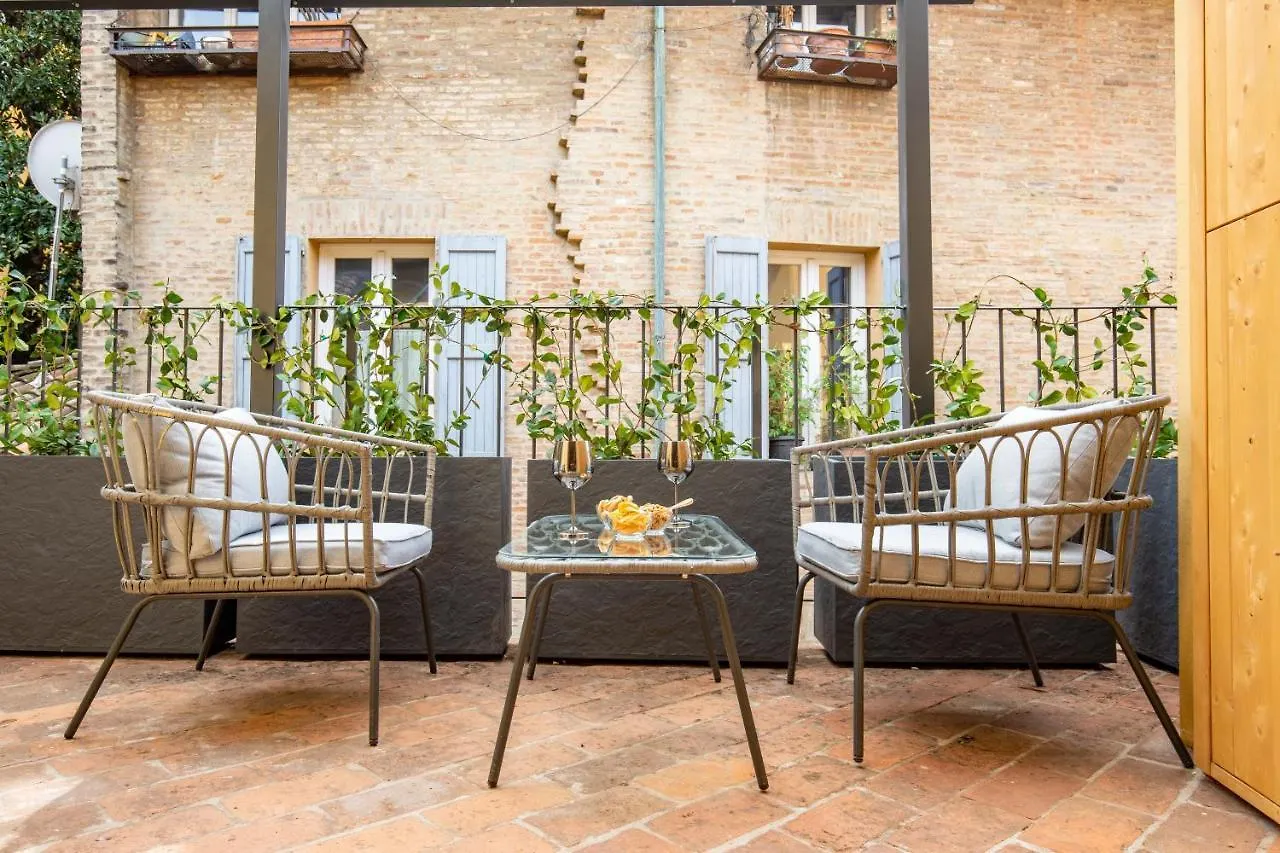 Falegnami Suites - BolognaRooms Appartamento