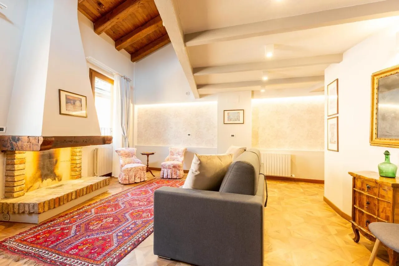 Falegnami Suites - BolognaRooms 0*, Bologna